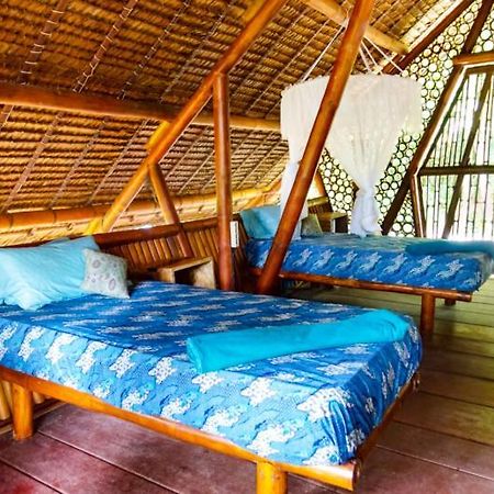 Southern Mentawai Outpost Hotel Sibigau Island Exterior photo
